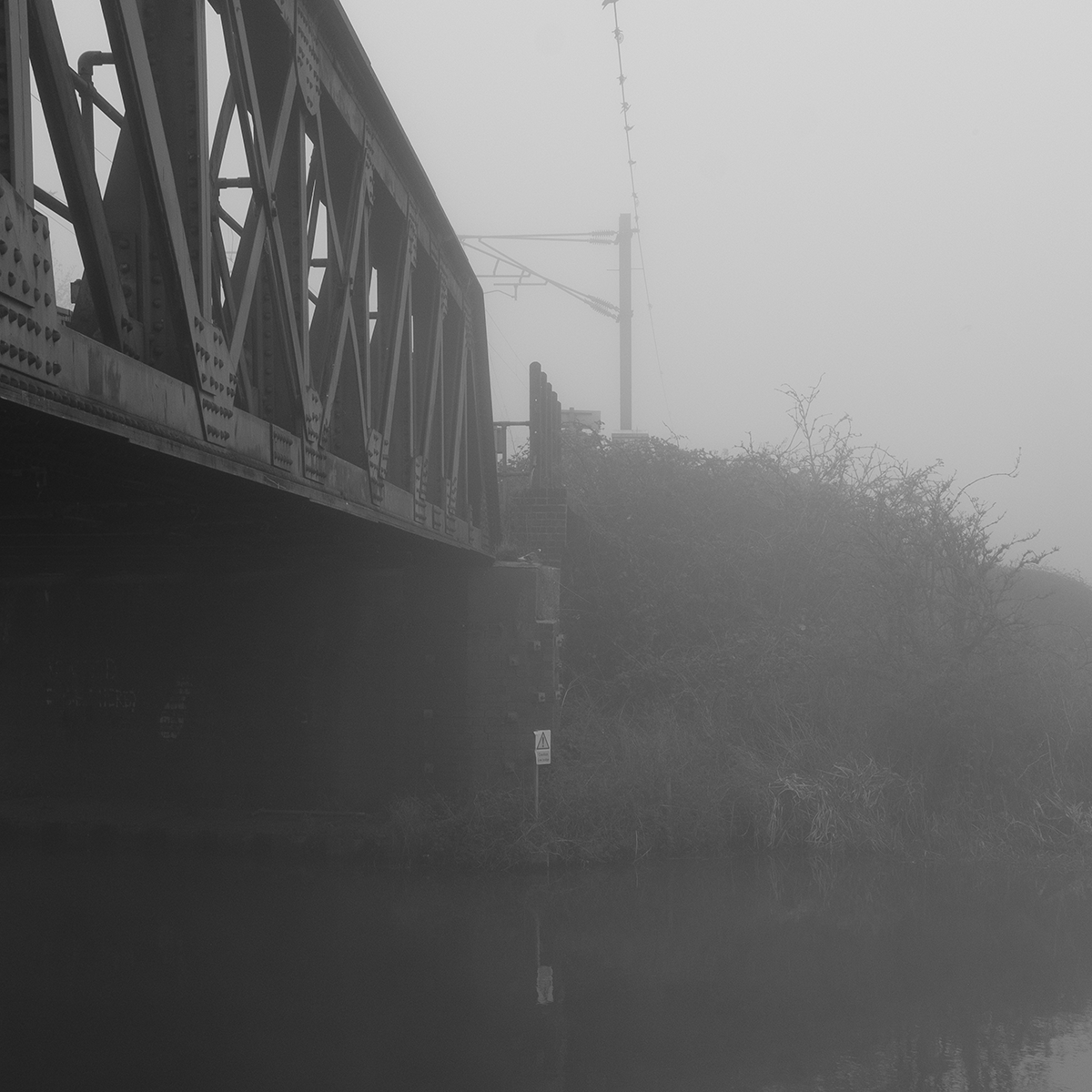 Mist - Railway link image